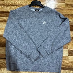 Nike crewneck
